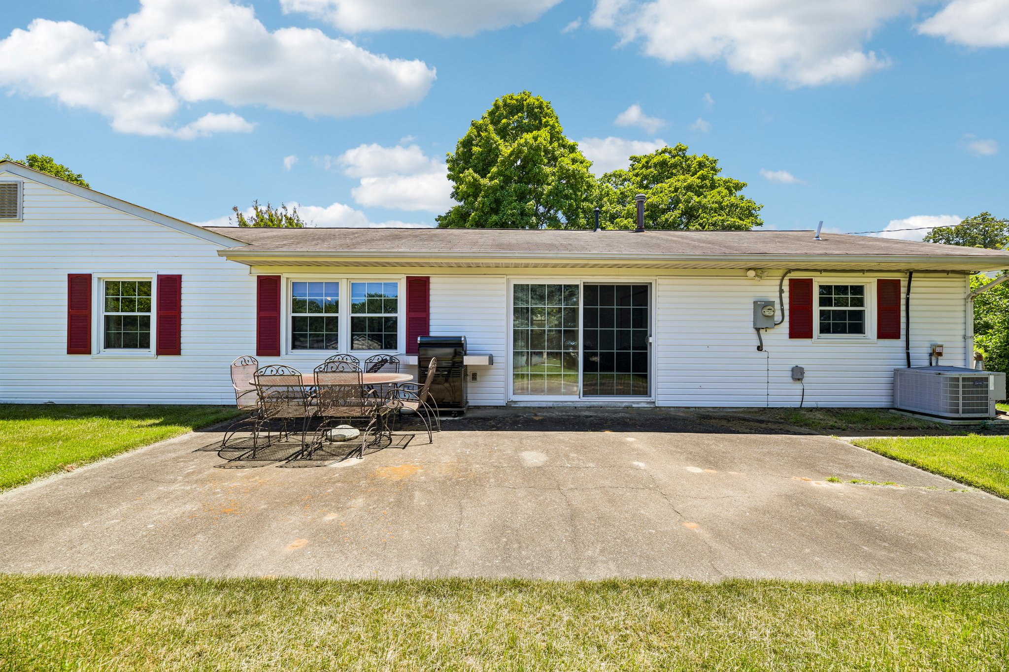 Woodrow Ln-S0406-047.jpg