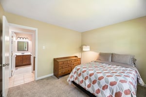 Woodrow Ln-S0406-039.jpg