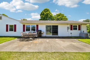 Woodrow Ln-S0406-047.jpg
