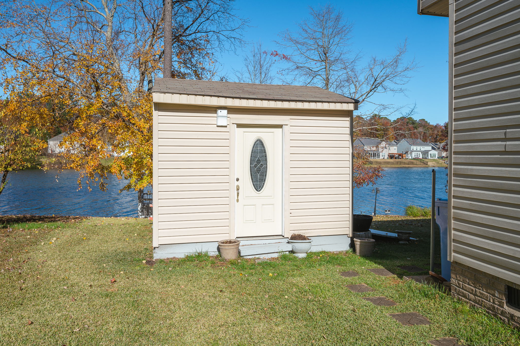 4016 Lakeview Dr, Chesapeake, VA 23323, USA Photo 40