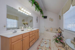 4016 Lakeview Dr, Chesapeake, VA 23323, USA Photo 27