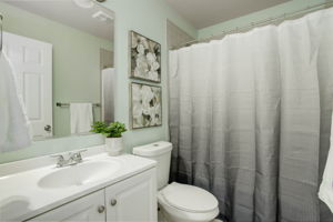  Photo 38