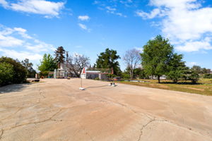  Photo 49