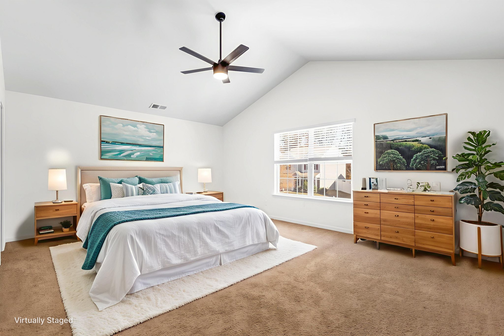 P1825211 virtually staged.jpeg