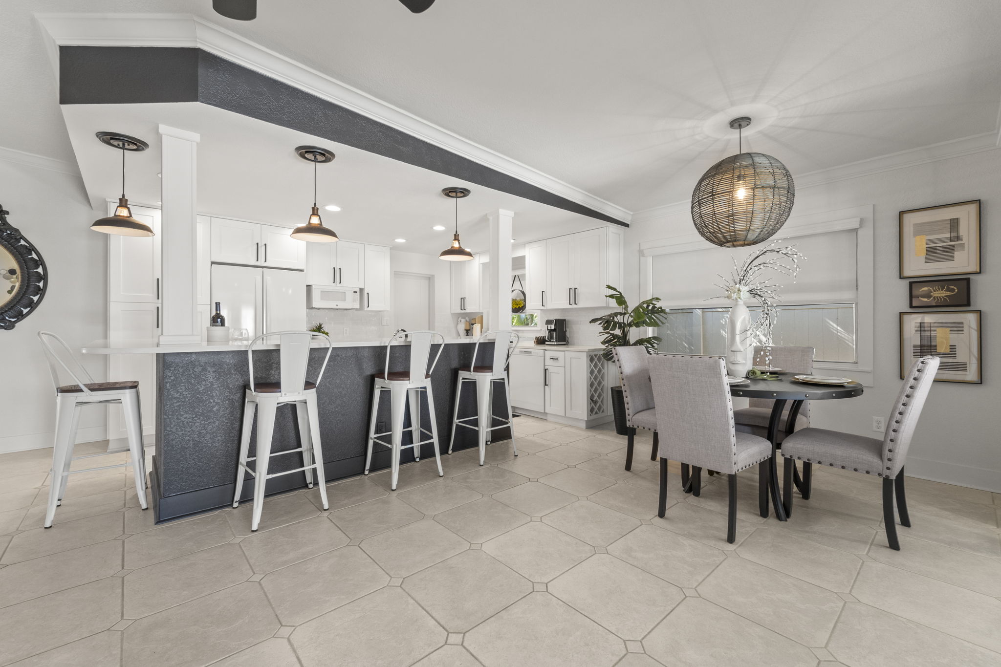 KIT 402 161st Ave 103