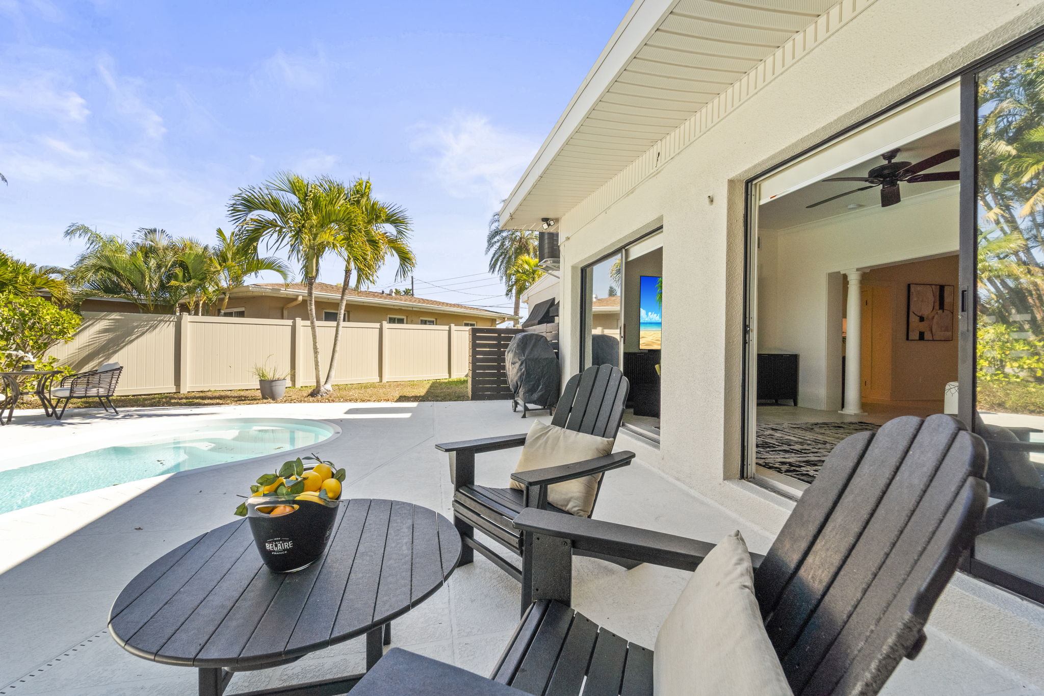 POR 402 161st Ave 158