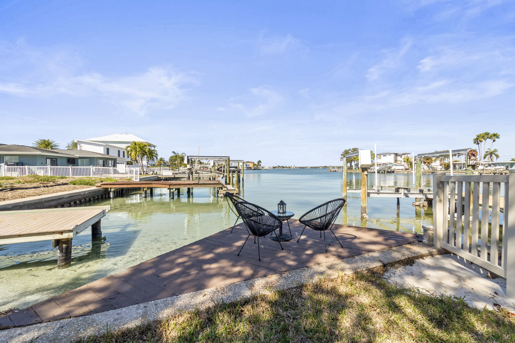 BY 402 161st Ave 182