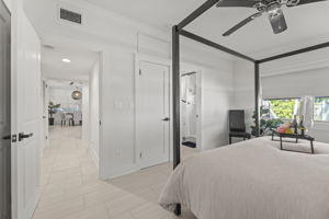 BED2 402 161st Ave 052