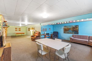 19_Interior