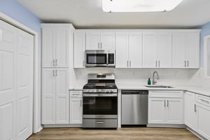 Dunbar Dr-S0810-013.jpg