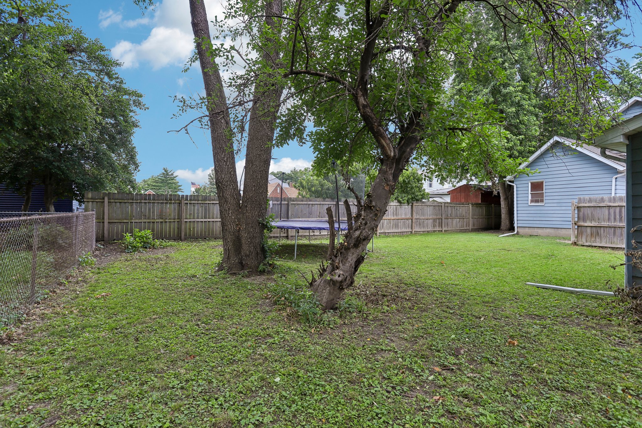 E Ryder St-S1706-037.jpg