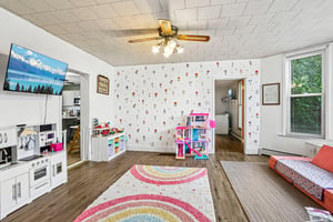 E Ryder St-S1706-020.jpg