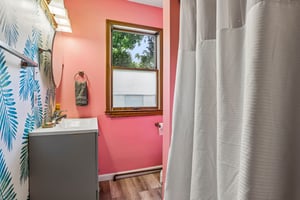 E Ryder St-S1706-027.jpg