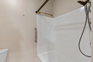  Photo 30