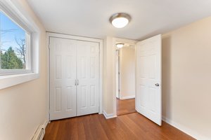 402 Middlebridge Rd, South Kingstown, RI 02879, USA Photo 22