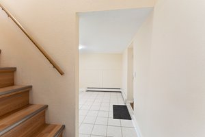 402 Middlebridge Rd, South Kingstown, RI 02879, USA Photo 29