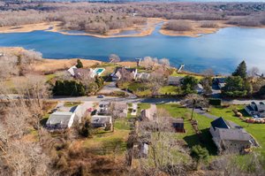 402 Middlebridge Rd, South Kingstown, RI 02879, USA Photo 60