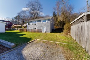 402 Middlebridge Rd, South Kingstown, RI 02879, USA Photo 61