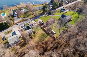 402 Middlebridge Rd, South Kingstown, RI 02879, USA Photo 43