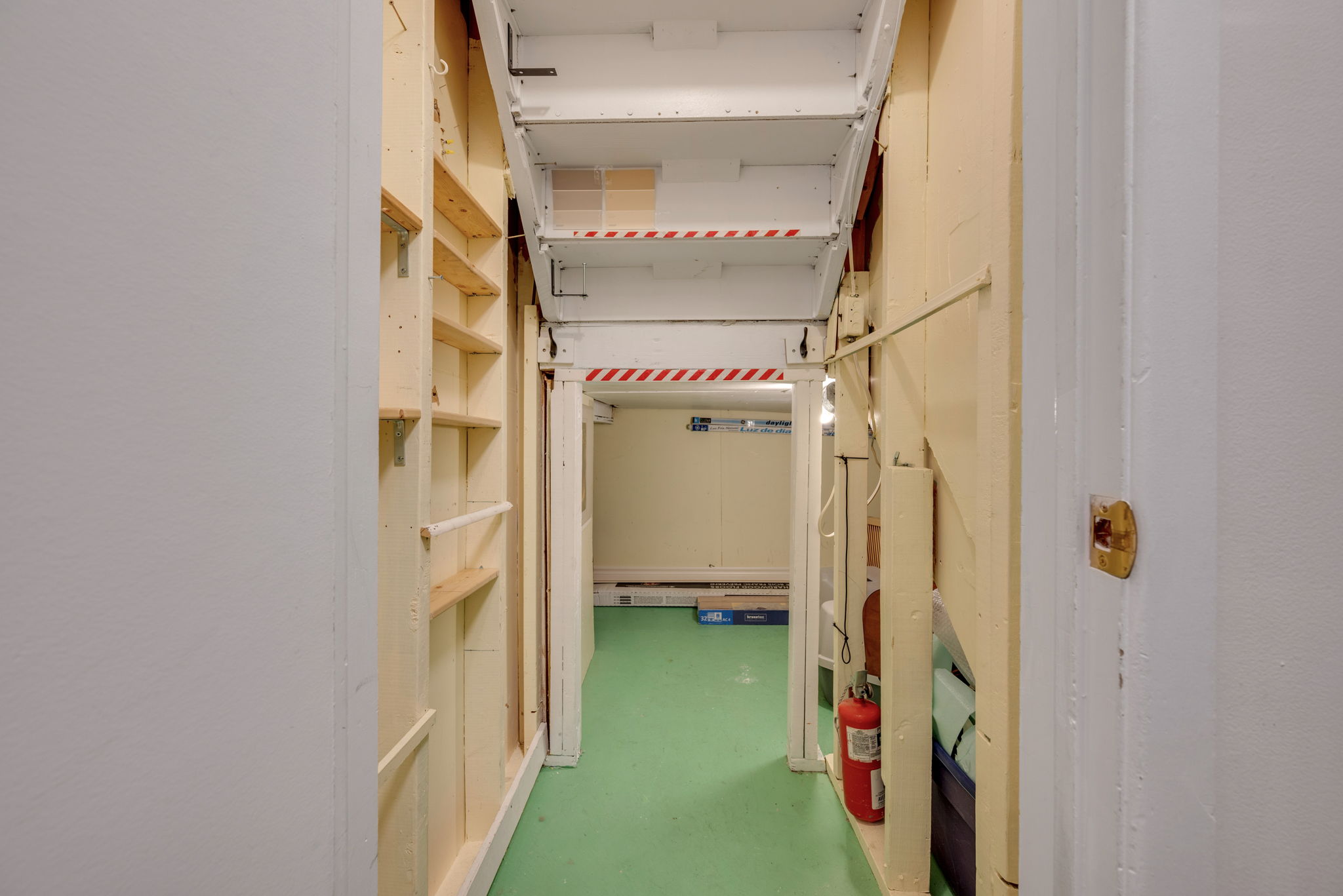  Photo 46