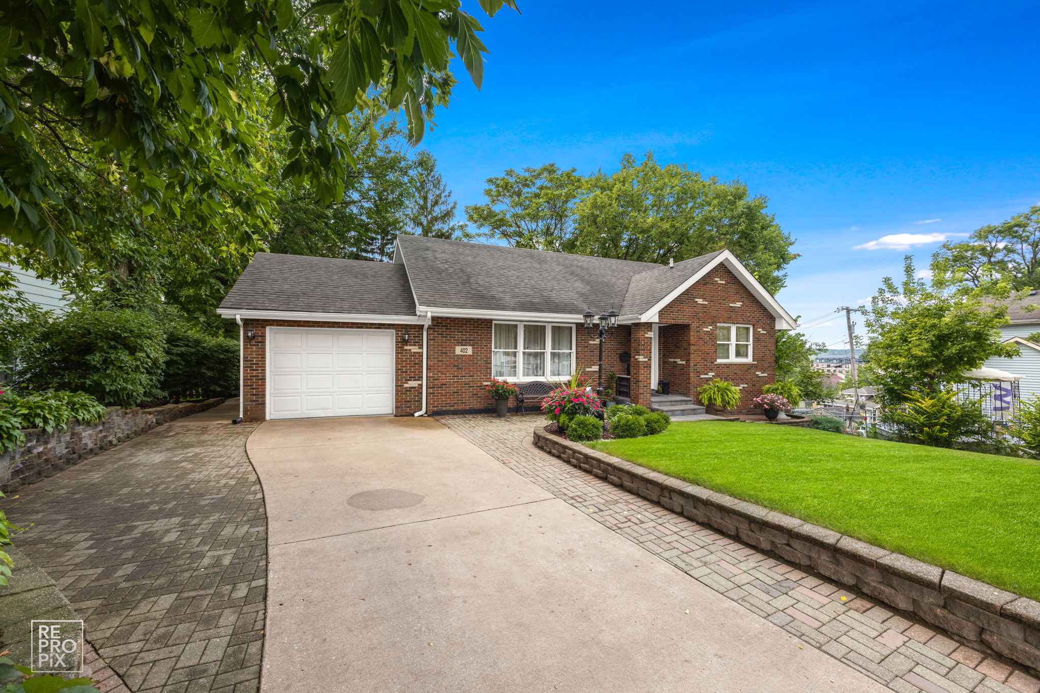 402 Stephen St, Lemont, IL 60439_002
