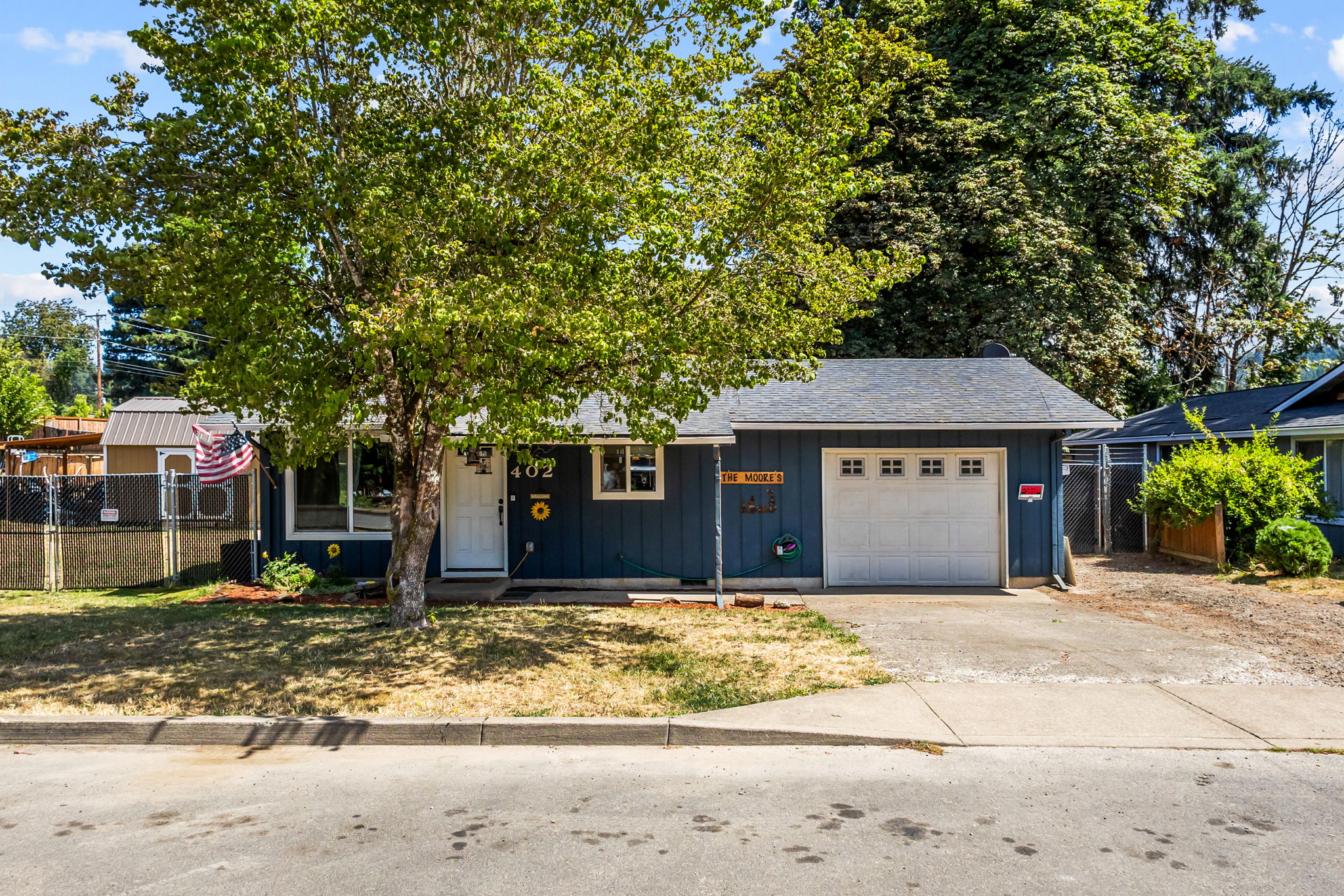 402 SW Ivy RD 1