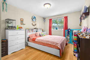 402 SW Ivy RD 24