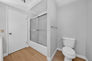  Photo 49