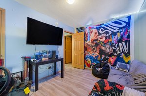  Photo 36