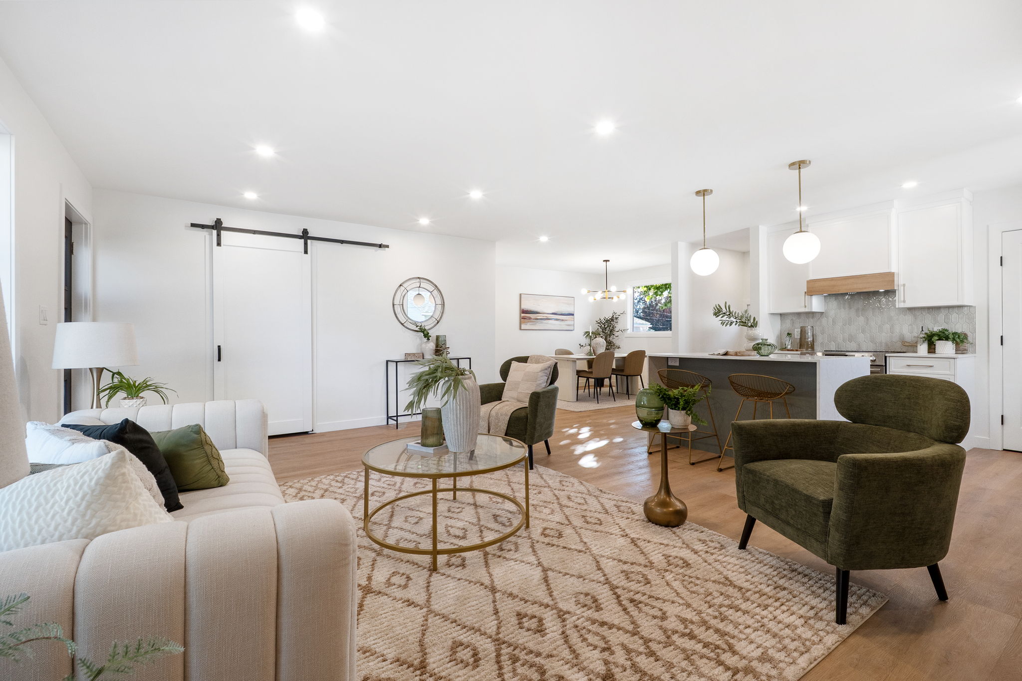 402 Whitegates Crescent - Interior-4