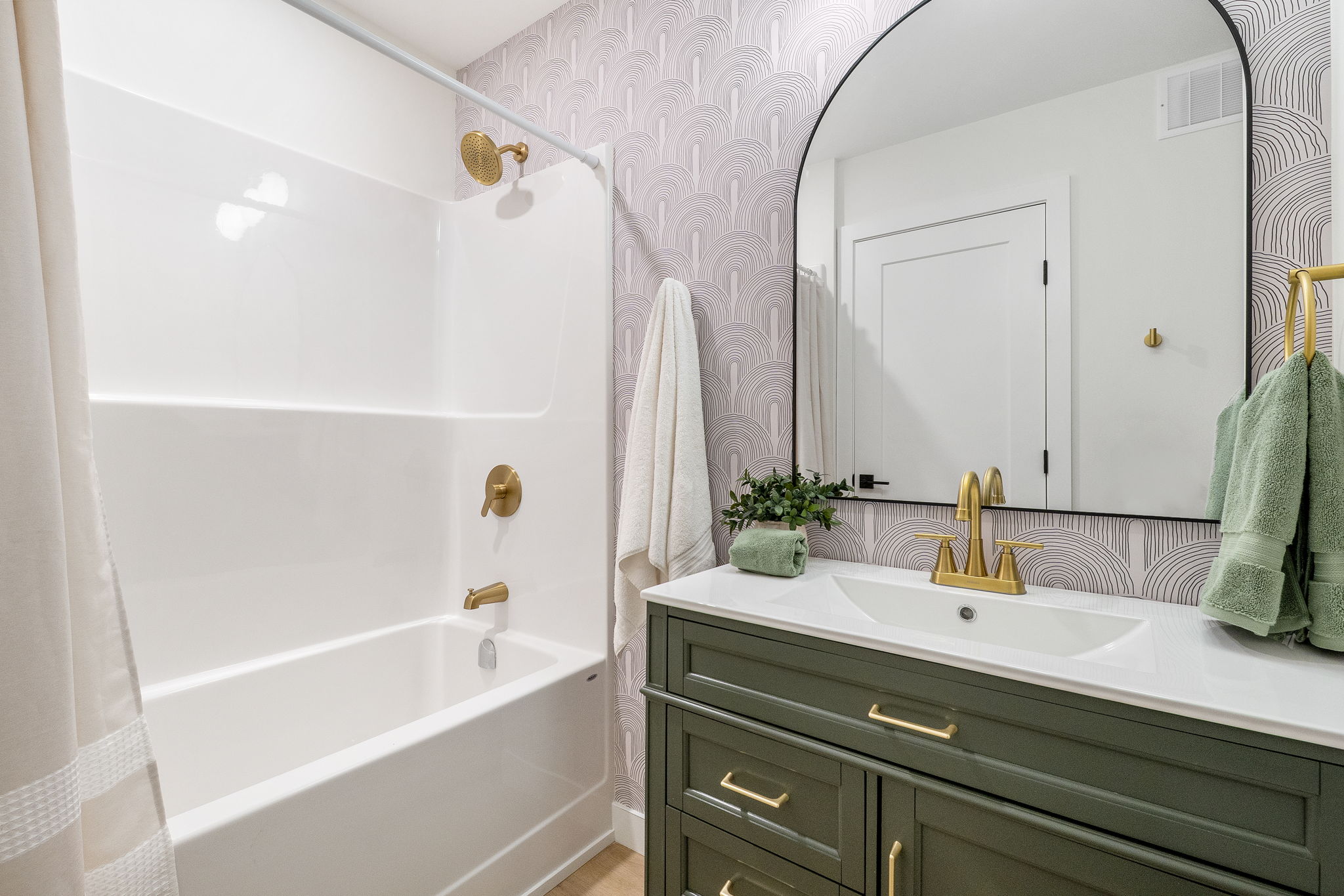 402 Whitegates Crescent - Interior-13