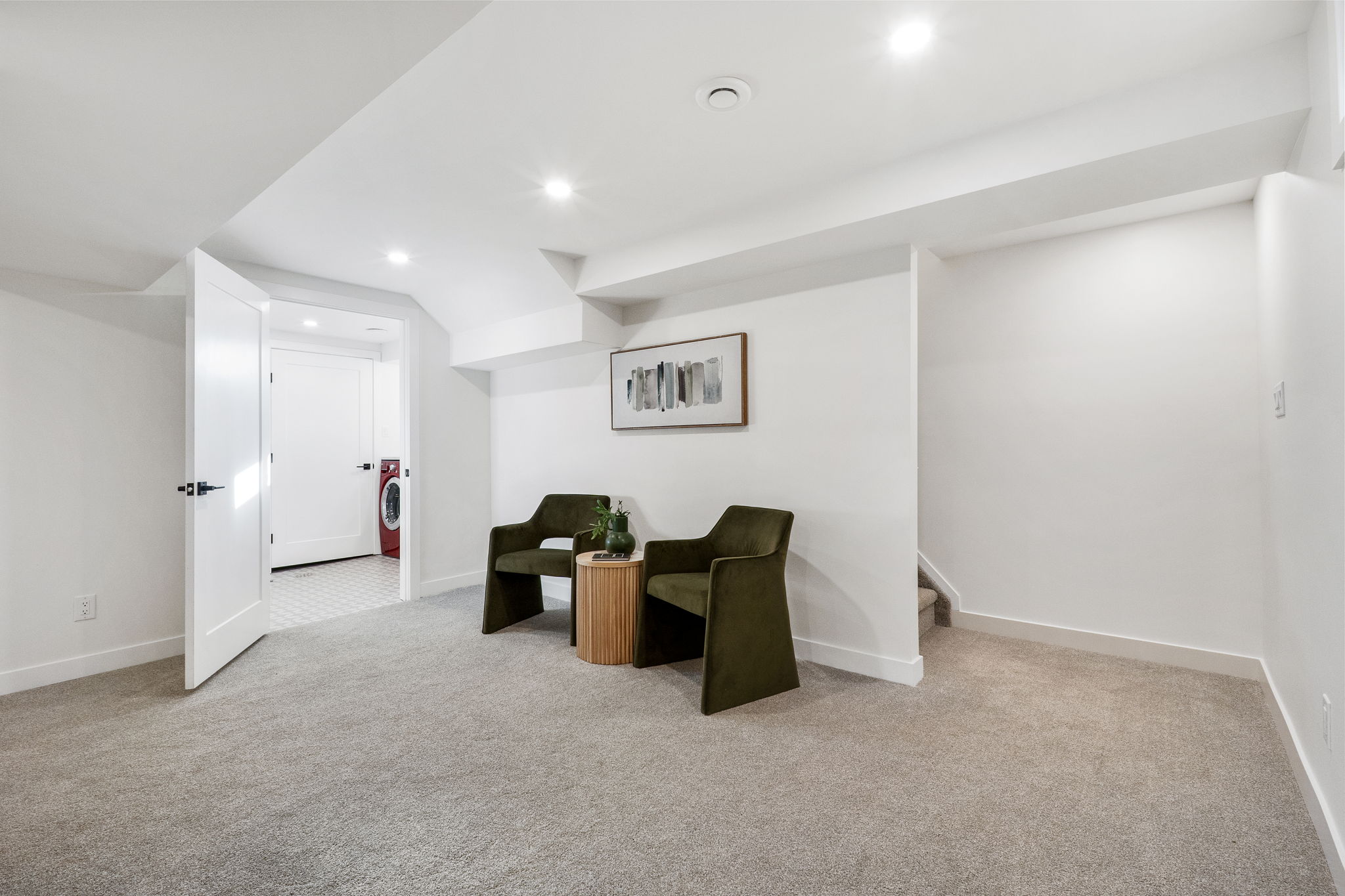 402 Whitegates Crescent - Interior-23