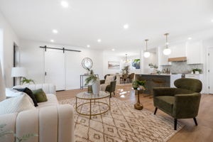 402 Whitegates Crescent - Interior-4
