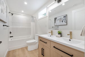 402 Whitegates Crescent - Interior-27