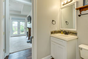  Photo 42
