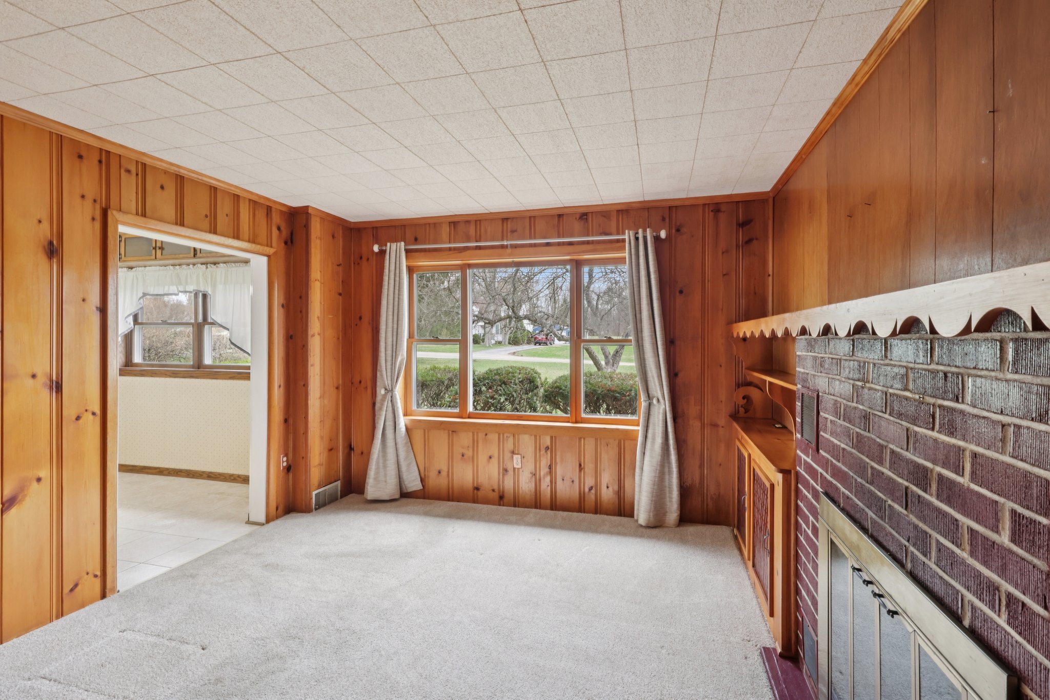 Yager Rd-S1303-015.jpg