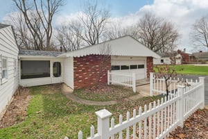 Yager Rd-S1303-004.jpg