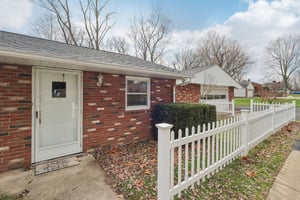 Yager Rd-S1303-007.jpg