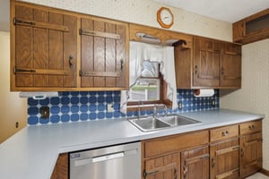 Yager Rd-S1303-018.jpg