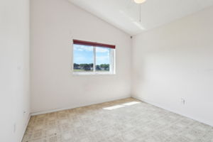 Capland Ave-031