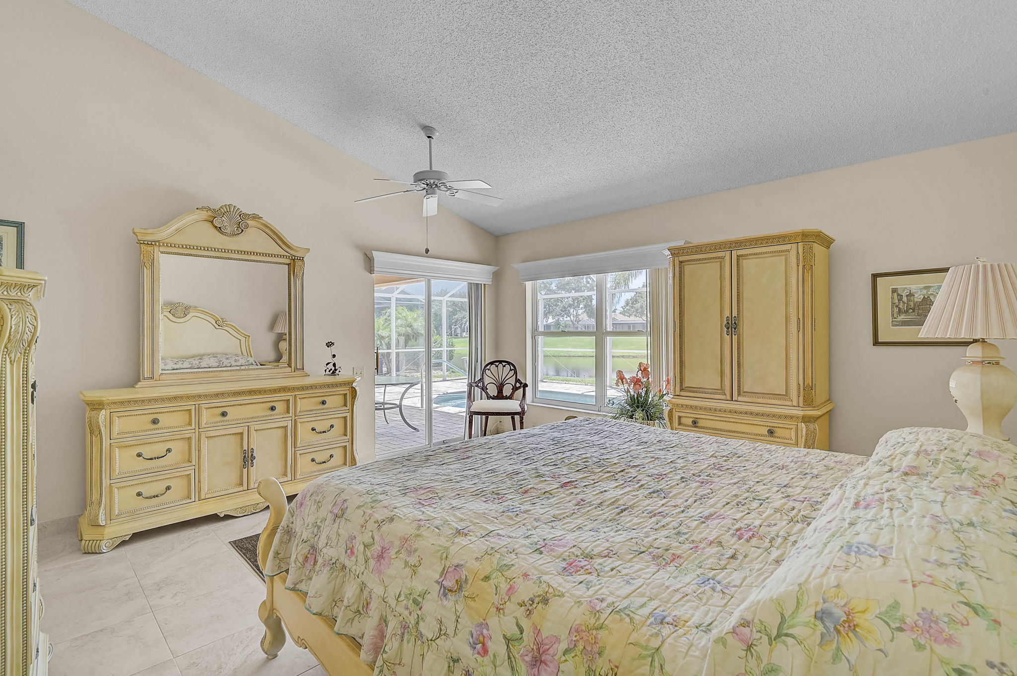 4020 Murfield Dr E-11