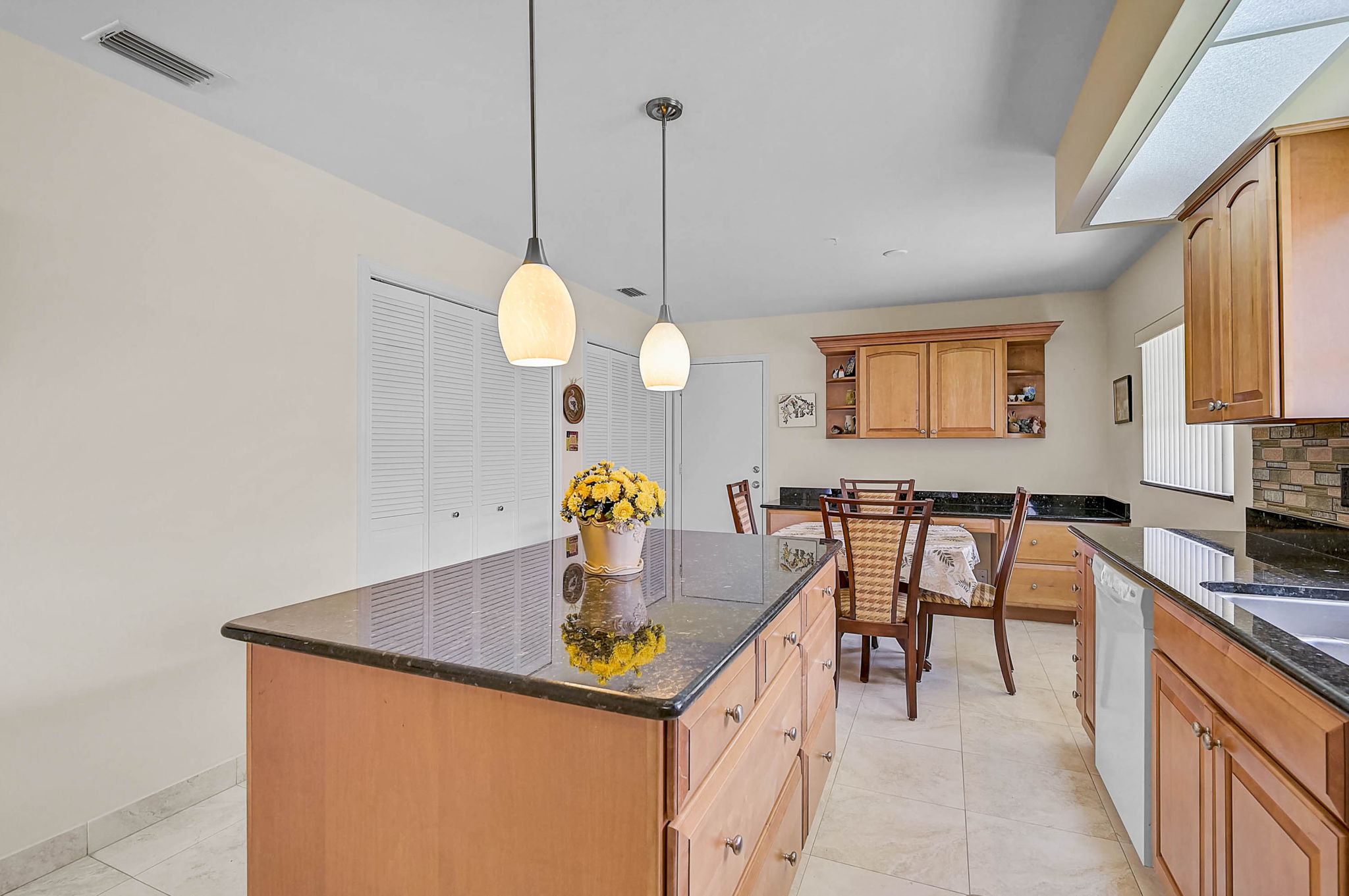 4020 Murfield Dr E-23