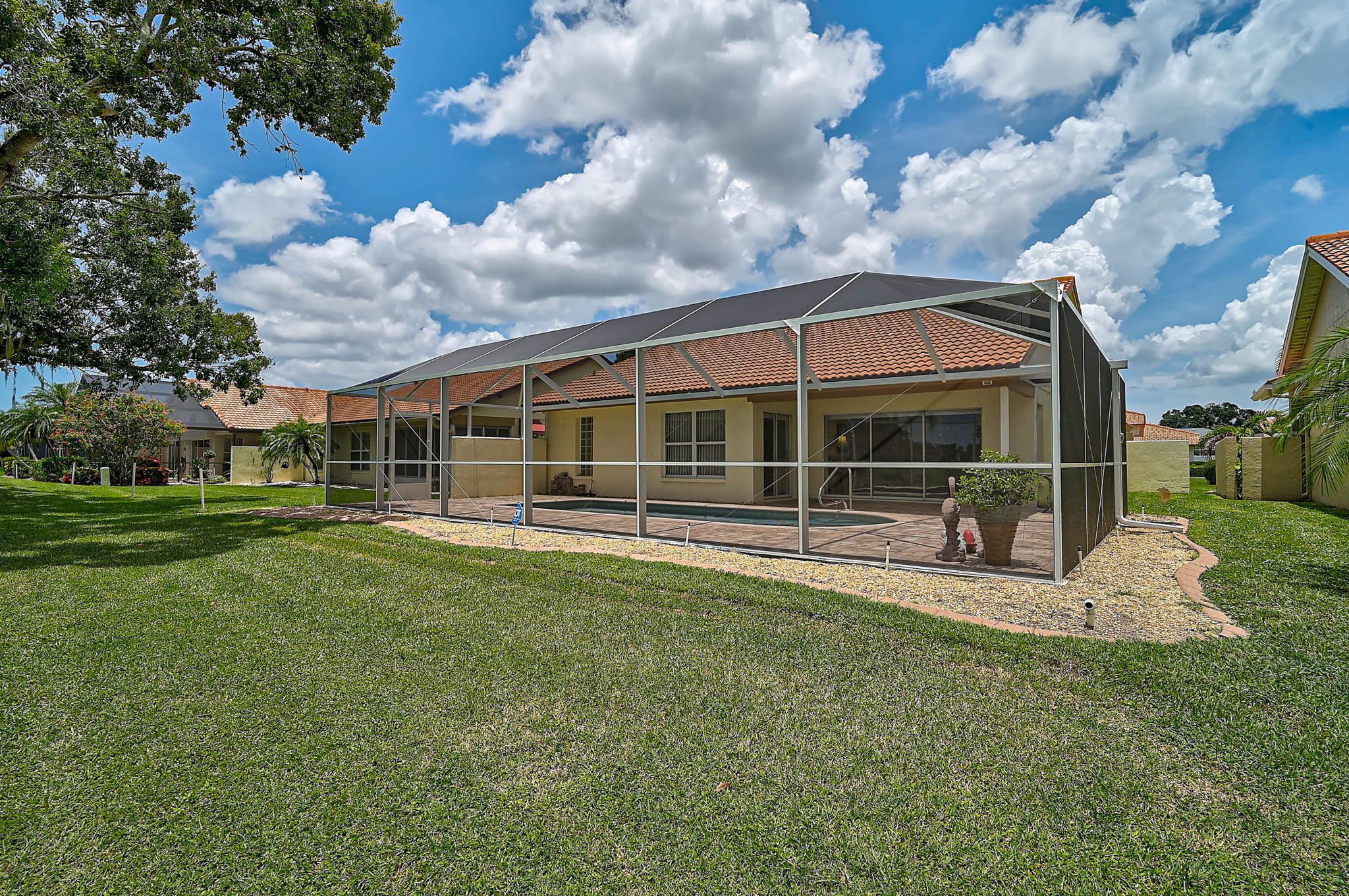 4020 Murfield Dr E-37