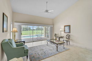 4020 Murfield Dr E-17