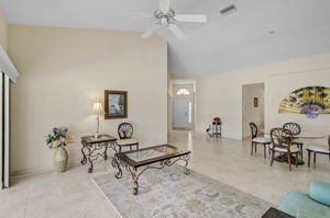 4020 Murfield Dr E-18