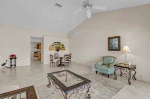 4020 Murfield Dr E-19