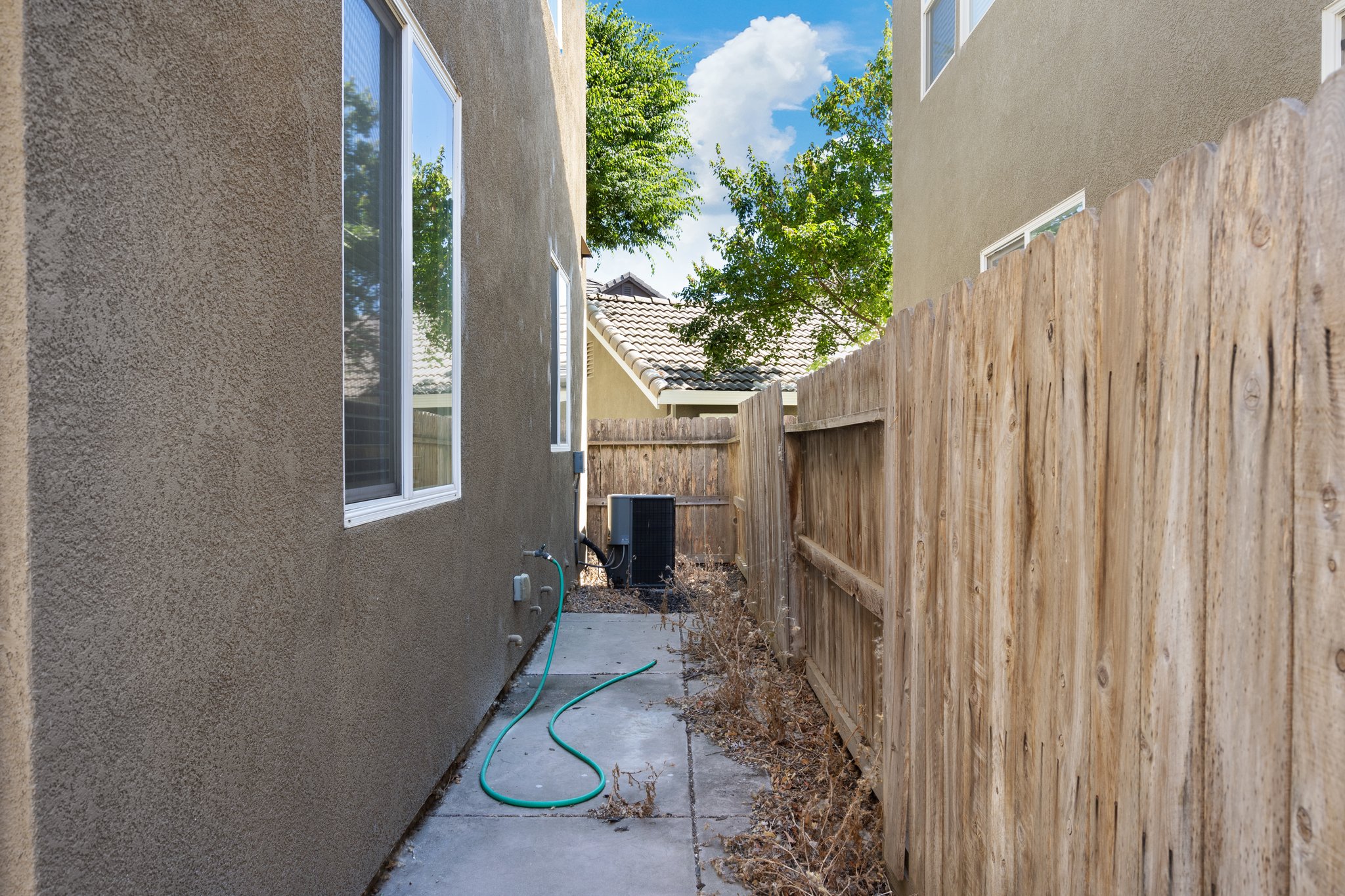 4020 Neapolis Ln, Sacramento, CA 95834, US Photo 24