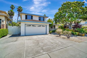 002_40204 Hacienda Ct