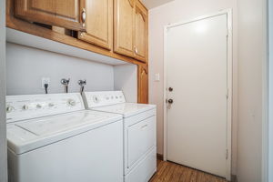 039_40204 Hacienda Ct