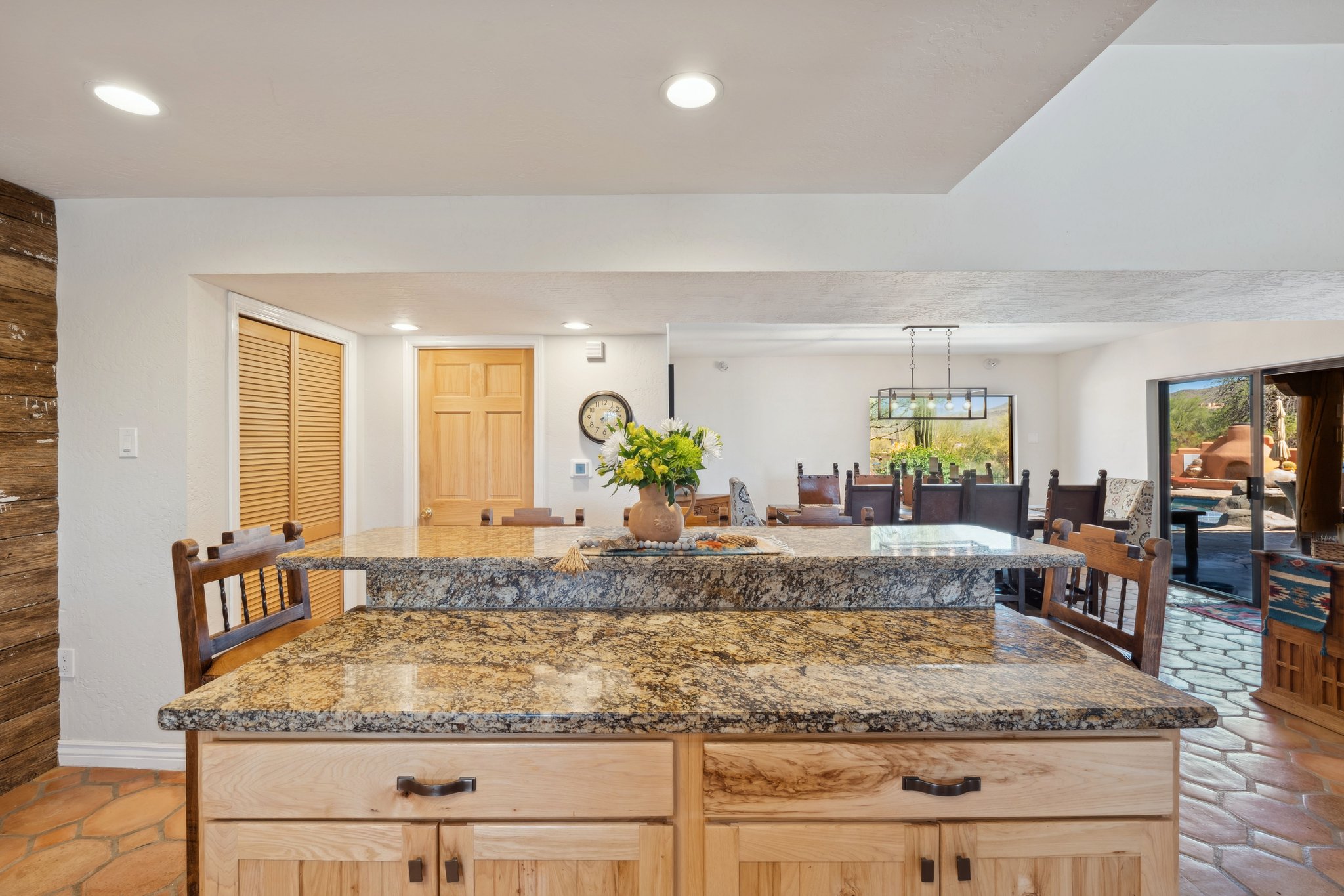 40205 N 26th St-025.jpg